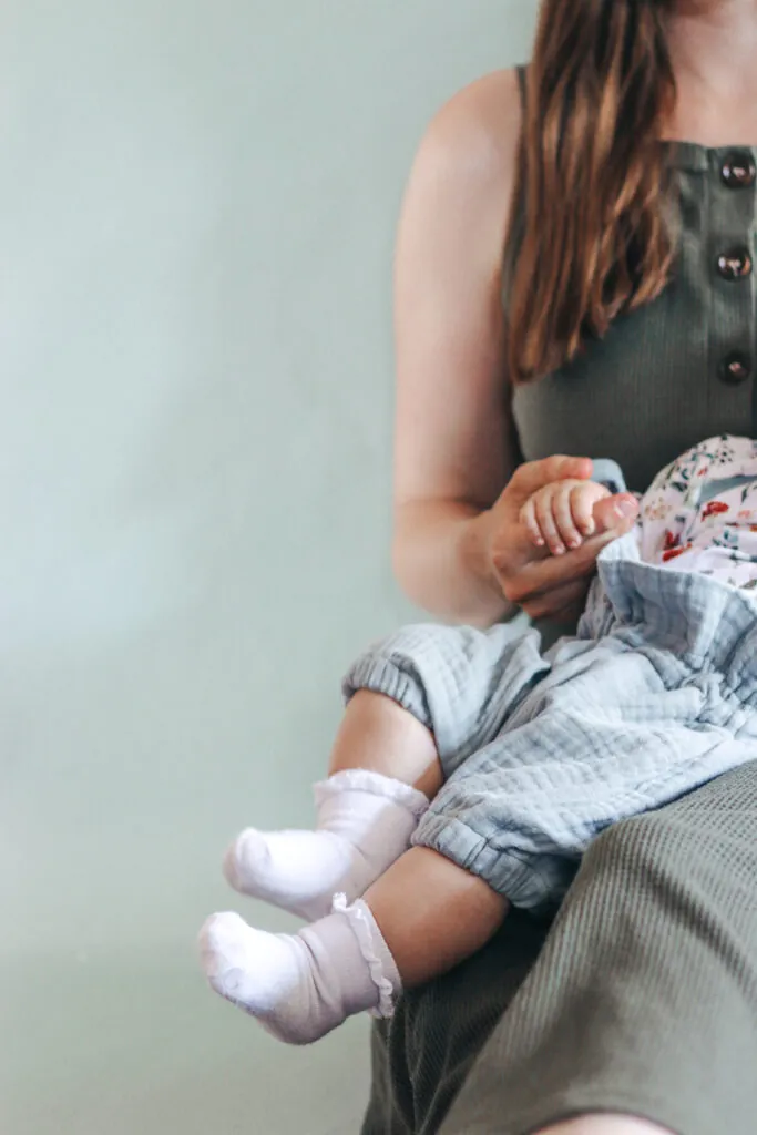 Onlineshop selbstgenähte Baby- und Kinderkleidung von Grow & Fly