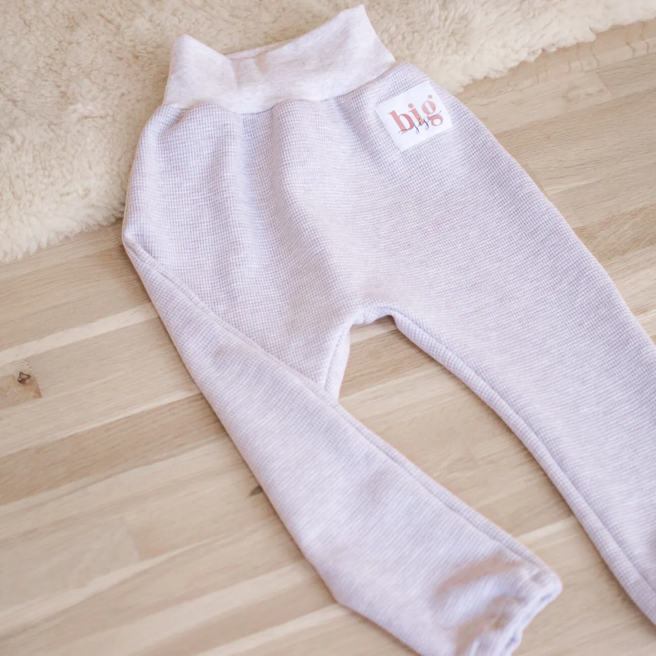 Handgenähte Kinderkleidung Hose GROW & FLY