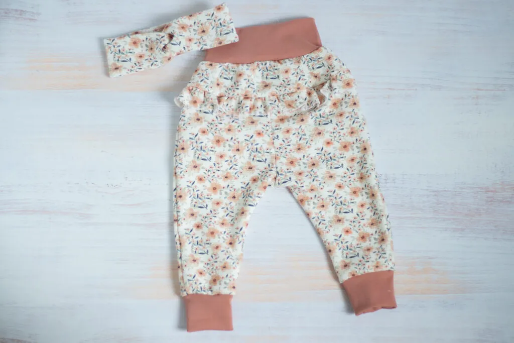 Rüschenhose für Kinder Pumphose Mädchen GROW & FLY handmade